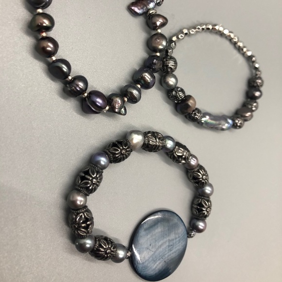 Freshwater Pearl Bracelets - Picture 3 of 4